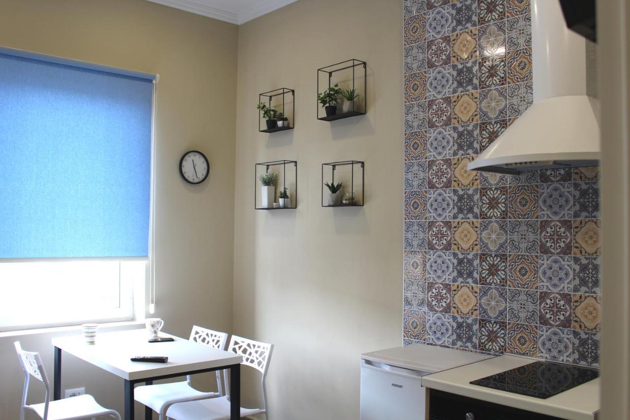 2V1 - Myslym Shyri Apartman Tirana Kültér fotó